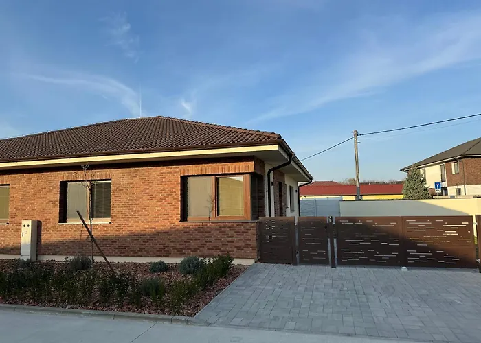 33 Διαμέρισμα *